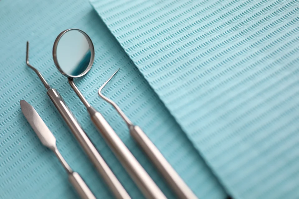 Dentist